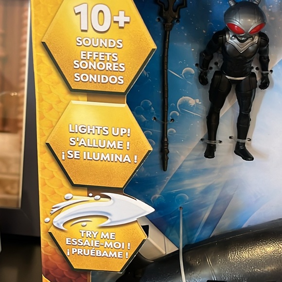 Aquaman vs Black Manta battle set toy - Picture 2 of 6